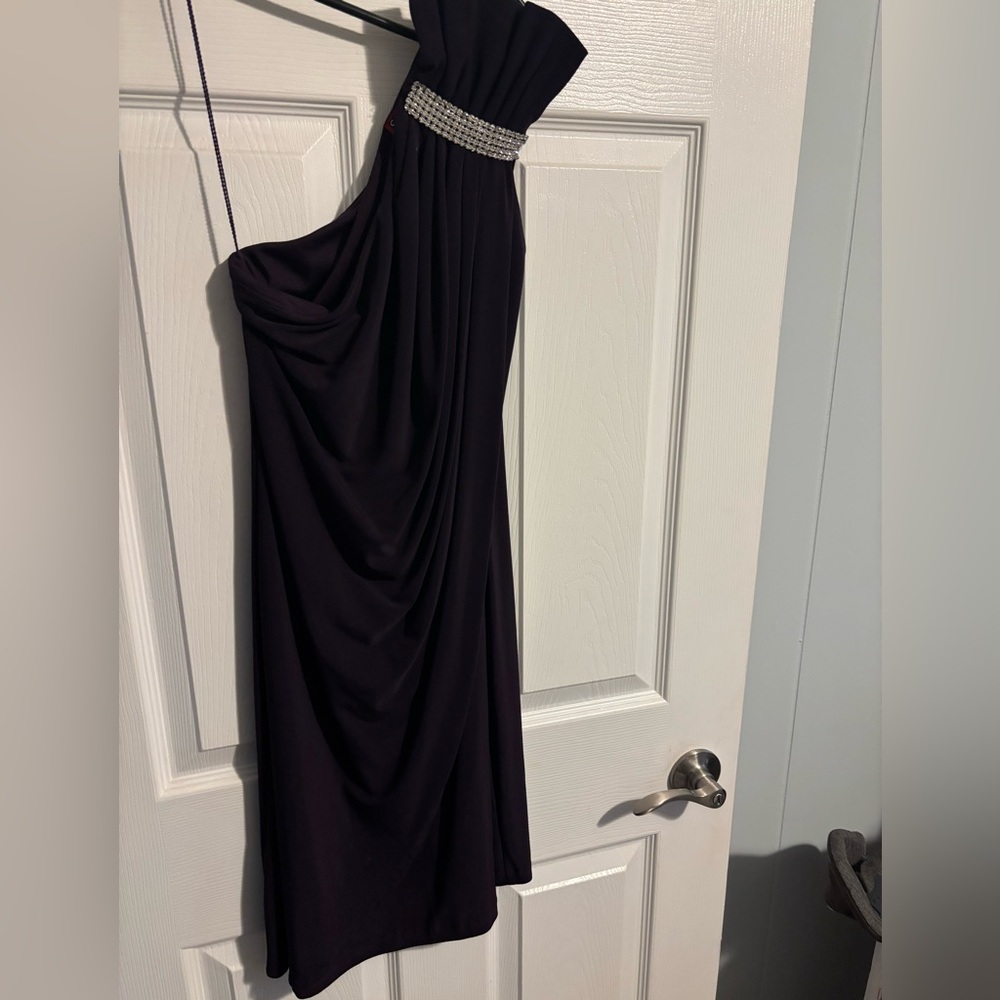 Scarlett purple size 6 dress